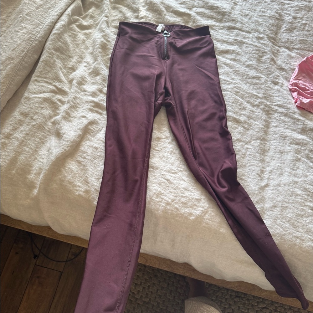 Alo Burgundy High-Waisted zip leggings